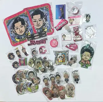 코모리 하야토 키링, 캔뱃지 등 굿즈 묶음 판매