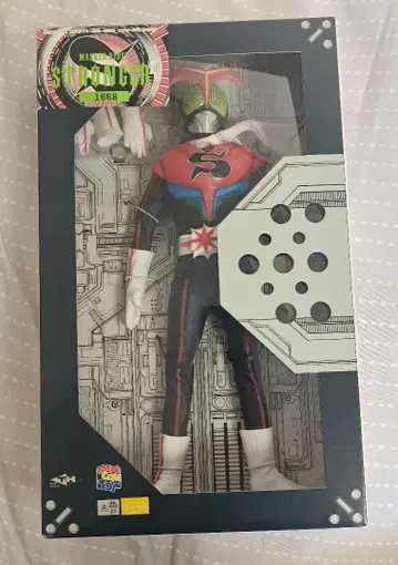 MEDI COM TOY 30cm 가동 가면라이더 스트롱거 RAH