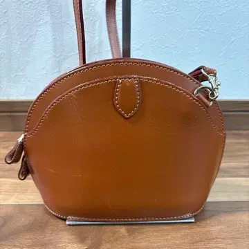 이타가키 emi 숄더백 천연 가죽 브라운 사선 크로스백 컴팩트