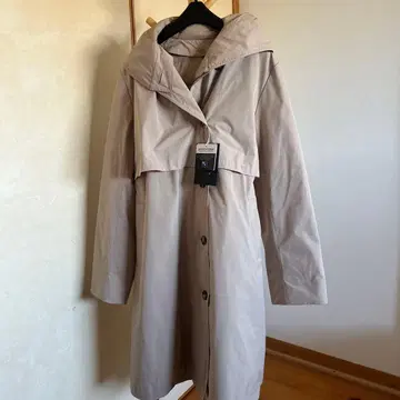 새상품 빅토리아 다운 코트 베이지 트렌치코트풍
