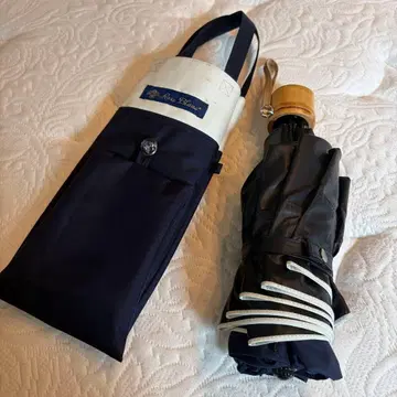 아시야 로사 블랑 접이식 양산 네이비 x 아이보리