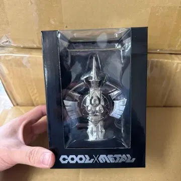 기라티나 포켓몬 센터 COOL AND METAL 피규어