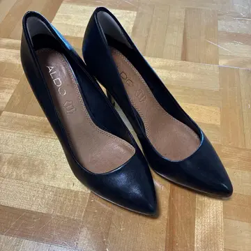 ALDO 블랙 가죽 하이힐