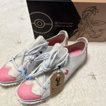 포켓몬 센터 님피아 스니커즈