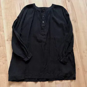 A noir 블랙 긴팔 셔츠 린넨 베리떼꾸르 soil ichi