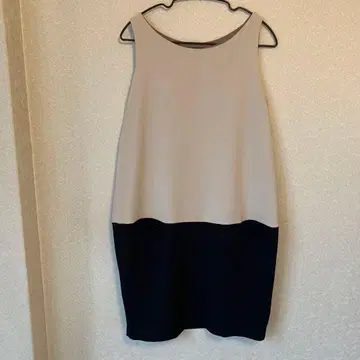 SCOT CLUB 슬리브리스 원피스