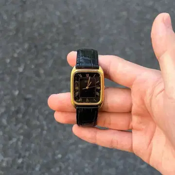 빈티지 세이코 탱크 손목시계 탱크 로만 다이얼