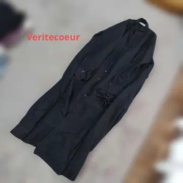 Veritecoeur 블랙 버튼 긴팔 셔츠