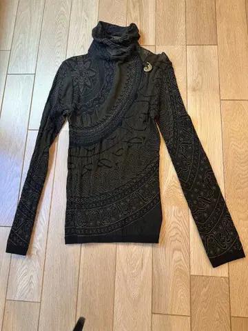 [새상품급] 클래스 로베르토 카발리 시스루 터틀 브로치 포함 S