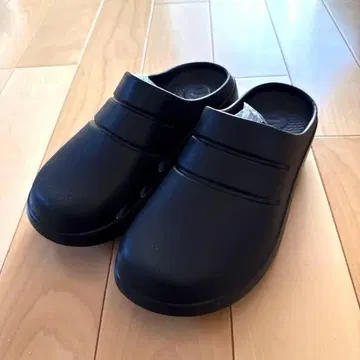 미사용 아모지 AMOJI 리커버리 샌들 클로그 샌들 블랙 25cm
