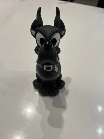 NEIGHBORHOOD SHADOW 피규어 2015년