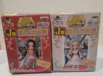 원피스 제일복권 카드 스탠드 피규어 - GIRLS 2체 세트