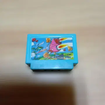 가격 인하했습니다! 레트로 패미컴 트윈비 카세트 변형 로봇?