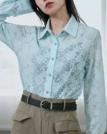 HARE 컷 레이스 셔츠