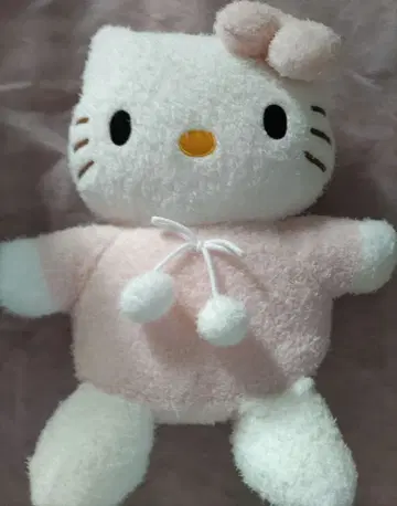 키티 봉제 인형
