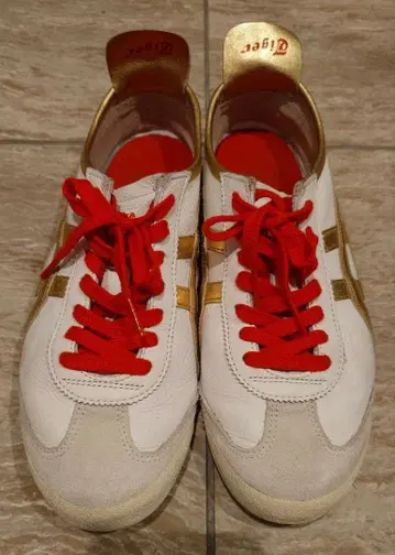 오니츠카 타이거 USA 화이트/레드/골드 스니커즈