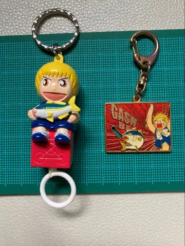골드 컬러의 갓슈벨 애니메이션 캐릭터 키링 세트