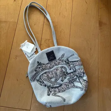 mina perhonen 파프리카 머핀 백