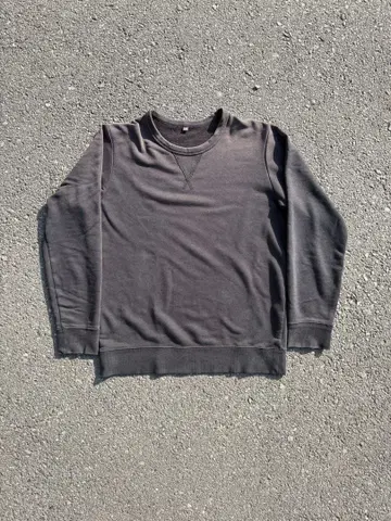 블랙 맨투맨 귀신 페이드 흑먹색 무지 맨투맨 빈티지 그런지