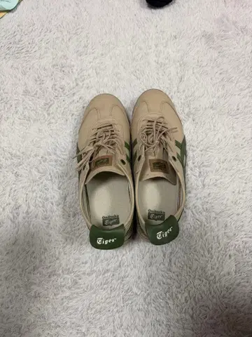 오니츠카타이거 베이지/그린 스니커즈 26.5cm