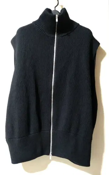 clesste 오버사이즈 드라이버 니트 베스트