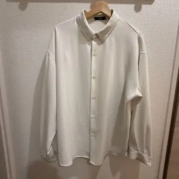 HARE 트로미 셔츠 화이트 긴팔