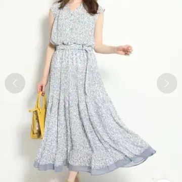 앱와이어 리쉐 워셔블 플리츠 티어드 원피스