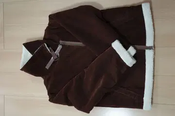 [ ROYAL ] 브라운 양가죽풍 무스탕 코트