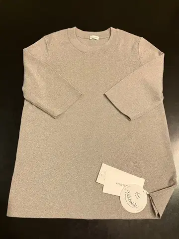 [ 새상품 택 포함 ] Mila Owen 밀라 오웬 워셔블 니트