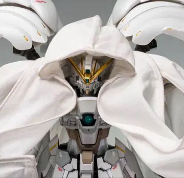 GUNDAMFIXFIGURATION 윙건담 제로 클로크드 커스텀