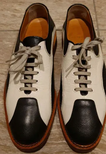 스코치 렌 비즈니스 슈즈 화이트/블랙 가죽