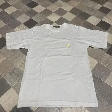 미착용! HUNTING WORLD 자수 로고 T셔츠 S사이즈