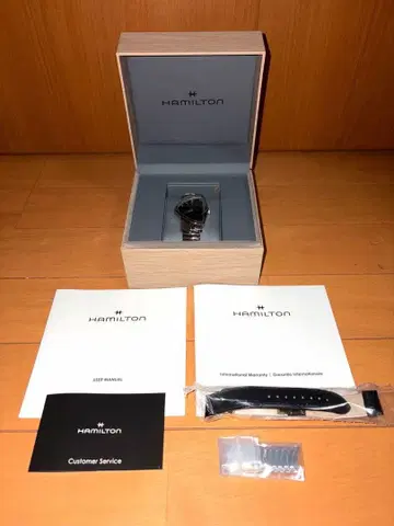 해밀턴 벤츄라 S 쿼츠