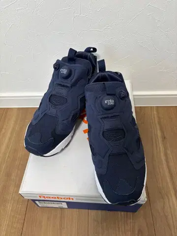 Reebok 인스타펌프 퓨리 네이비