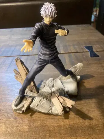 고죠 사토루 피규어 주술회전