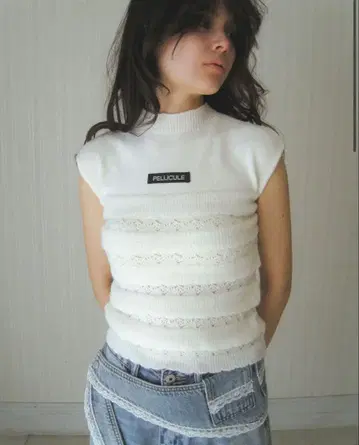 페리큐르 PELLICULE babyrose 니트 화이트