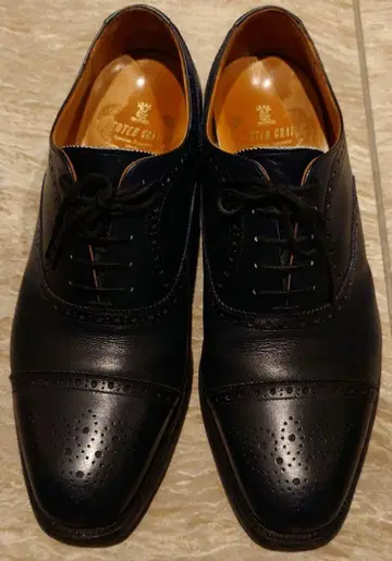 히로카와 스코치 그레인 블랙 가죽 신발
