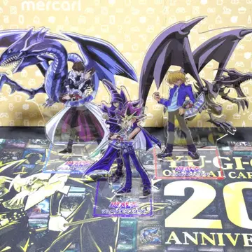 유희왕 삼대장 아크릴 스탠드 푸른 눈의 백룡 블랙 매지션 붉은 눈의 흑룡