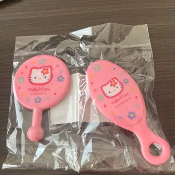 미사용 2024년 키티 미니 거울 & 미니 브러시 세트 레트로 카오하나