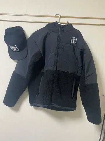 JACKALL 플리스 나일론 다운 자켓 M 사이즈 캡 포함