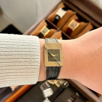 빈티지 WALTHAM 맥시 블랙 다이얼 탱크 수동 와인딩 80년대