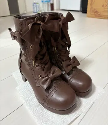 axes femme 클래시컬 리본 부츠