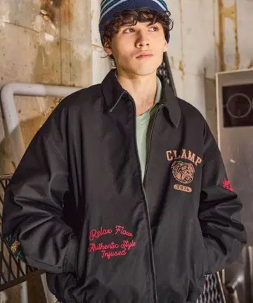 CLAMP 1974 블랙 점퍼