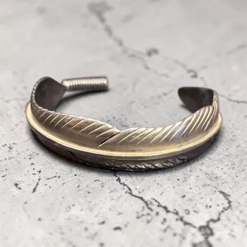 심퍼시 오브 서울 실버 925 깃털 디자인 뱅글 페더