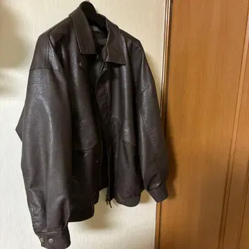 CLEL 다크 브라운 페이크 가죽 자켓