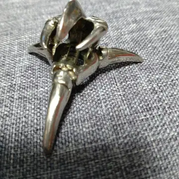 스트레인지 프리크 디자인스 링 홀더