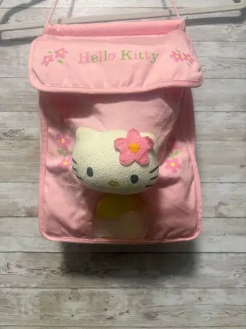 헬로키티 핑크 가방 수납