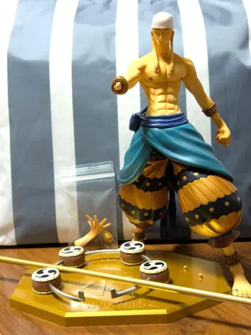 원피스 pop 에넬