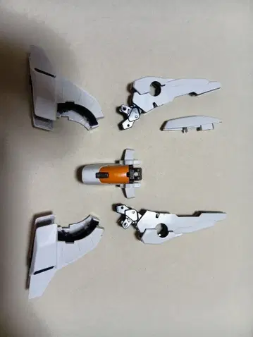 건담 프라모델 MG 부품 세트