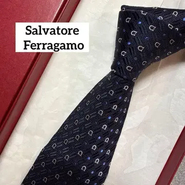 새상품급 살바토레 페라가모 넥타이 네이비 간치니 패턴 실크 자카드